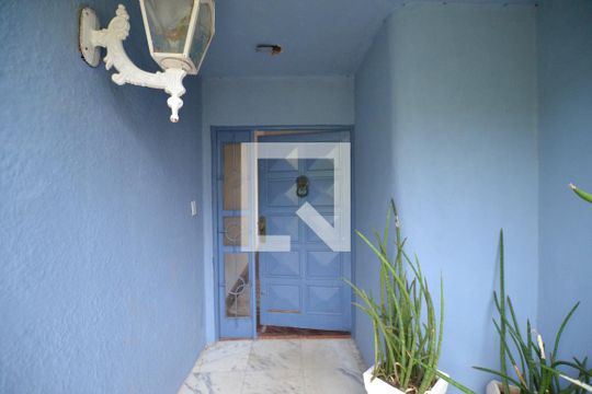 Área comum  de casa à venda com 3 quartos, 900m² em Cristal, Porto Alegre