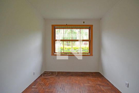Quarto 1 de casa à venda com 3 quartos, 900m² em Cristal, Porto Alegre