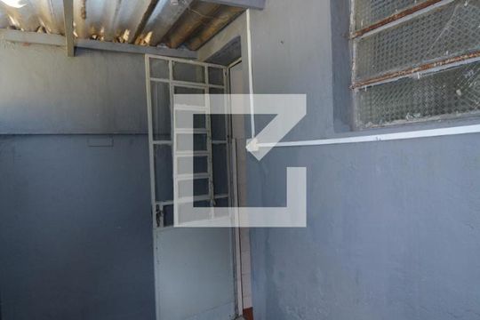 Área de Serviço de casa para alugar com 1 quarto, 50m² em Váz Lobo, Rio de Janeiro