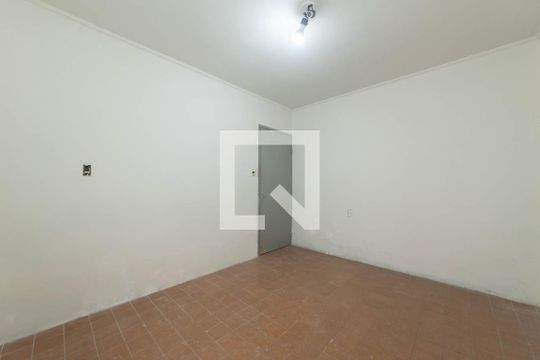 Quarto 3 de casa para alugar com 3 quartos, 210m² em Vila Fachini, São Paulo