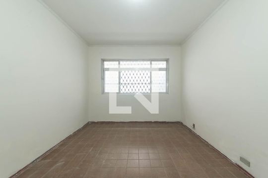 Quarto 1 de casa para alugar com 3 quartos, 210m² em Vila Fachini, São Paulo