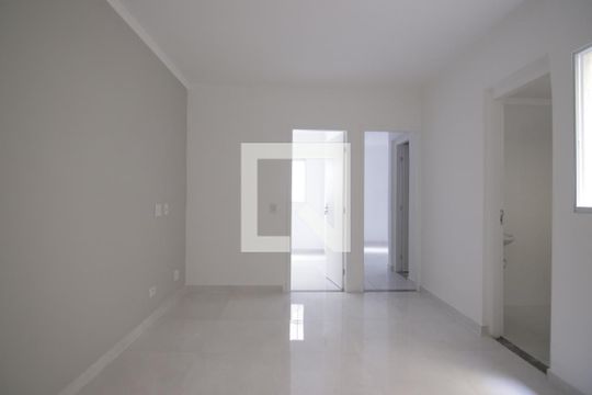 Sala/cozinha
 de apartamento para alugar com 2 quartos, 45m² em Jardim Jaú (zona Leste), São Paulo