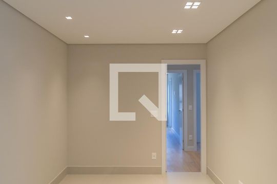 Sala de apartamento à venda com 3 quartos, 74m² em Cidade Nova, Belo Horizonte