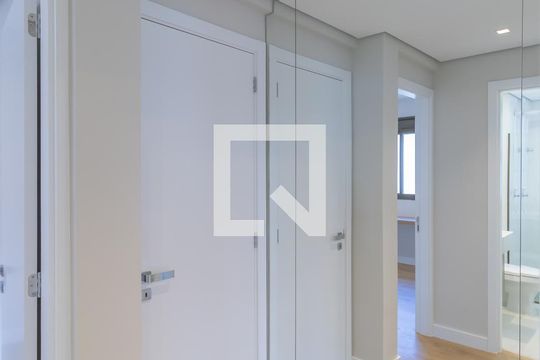 Corredor de apartamento à venda com 3 quartos, 74m² em Cidade Nova, Belo Horizonte
