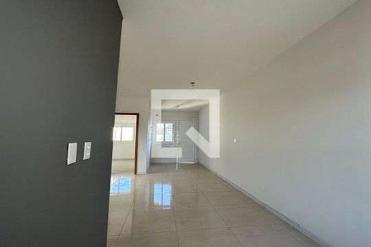 Sala de casa para alugar com 1 quarto, 60m² em Scharlau, São Leopoldo