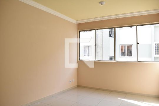 Apartamento à venda com 3 quartos, 61m² em Vila Izabel, Curitiba