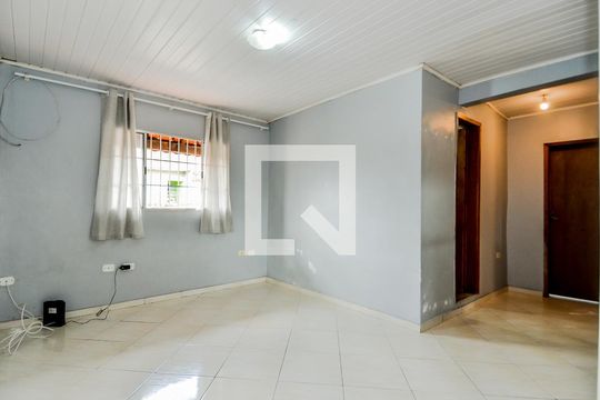 Casa para alugar com 2 quartos, 110m² em Jardim Maria Aparecida, Guarulhos