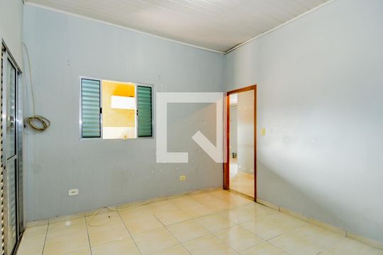 Quarto 2 de casa para alugar com 2 quartos, 110m² em Jardim Maria Aparecida, Guarulhos