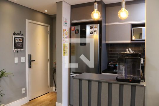 Cozinha de apartamento à venda com 2 quartos, 69m² em Jardim Flor da Montanha, Guarulhos