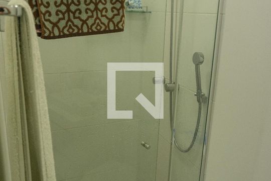 Banheiro de apartamento à venda com 1 quarto, 34m² em Bela Vista, São Paulo