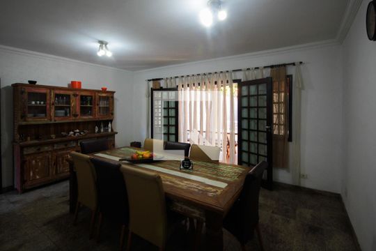 Sala de Jantar de casa à venda com 3 quartos, 160m² em Jardim Patente Novo, São Paulo