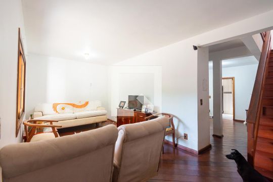 Sala de casa à venda com 2 quartos, 200m² em Vila Joao Pessoa, Porto Alegre