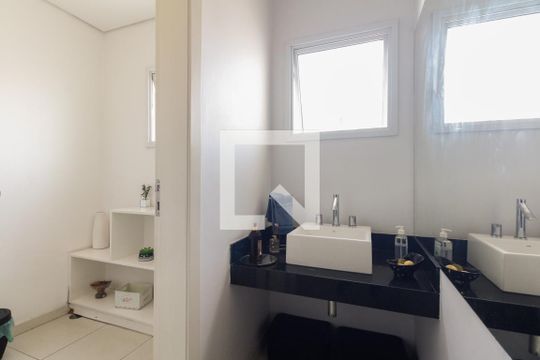 Lavabo de casa à venda com 4 quartos, 430m² em Jardim Textil, São Paulo