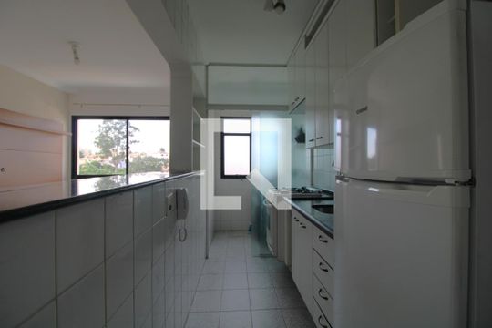 Cozinha de apartamento à venda com 2 quartos, 49m² em Jardim Prudência, São Paulo