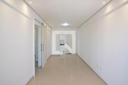 Sala de apartamento para alugar com 2 quartos, 69m² em Santa Maria, São Caetano do Sul