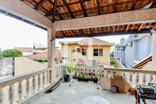 Área de Serviço de casa à venda com 3 quartos, 326m² em Vila Harmonia, Guarulhos