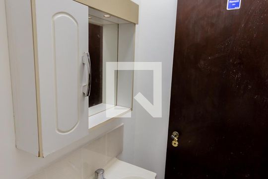 Lavabo de casa para alugar com 3 quartos, 100m² em Campestre, Santo André