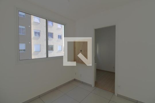 Sala de apartamento para alugar com 2 quartos, 35m² em Jardim Prudência, São Paulo