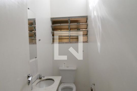 Lavabo de casa para alugar com 3 quartos, 300m² em Centro, Sorocaba