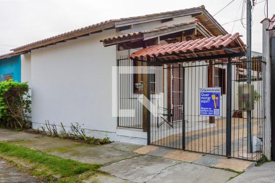 Fachada de casa à venda com 2 quartos, 100m² em Aberta dos Morros, Porto Alegre