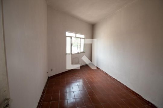 Quarto  de apartamento para alugar com 2 quartos, 70m² em Circular, Duque de Caxias