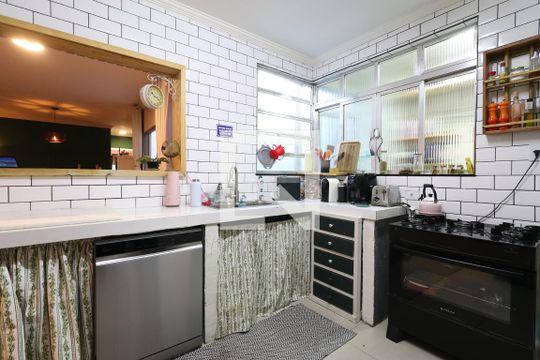 Cozinha  de apartamento à venda com 2 quartos, 100m² em Bom Retiro, São Paulo