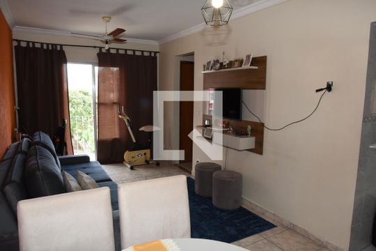 Sala de apartamento à venda com 2 quartos, 60m² em Vila Inglesa, São Paulo