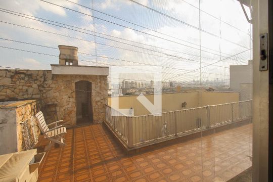 Vista Quarto 2 de casa para alugar com 5 quartos, 750m² em Mooca, São Paulo