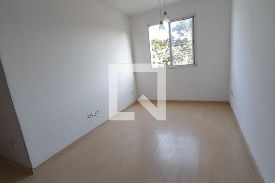 Apartamento para alugar com 2 quartos, 45m² em Jardim Petrópolis, Cotia