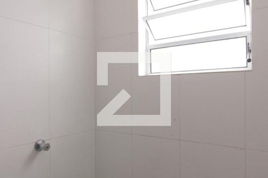 Banheiro de apartamento para alugar com 1 quarto, 38m² em Jardim Nordeste, São Paulo