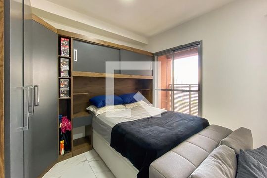 Quarto de kitnet/studio à venda com 1 quarto, 37m² em Butantã, São Paulo