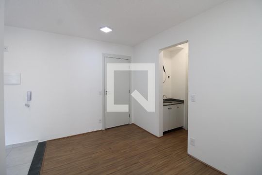 Apartamento para alugar com 1 quarto, 30m² em Várzea da Barra Funda, São Paulo