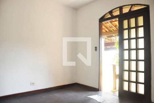 Casa para alugar com 2 quartos, 130m² em Jardim Peri, São Paulo