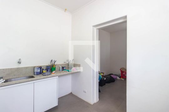 Área de Serviço de casa para alugar com 4 quartos, 400m² em Jardim Jussara, São Paulo