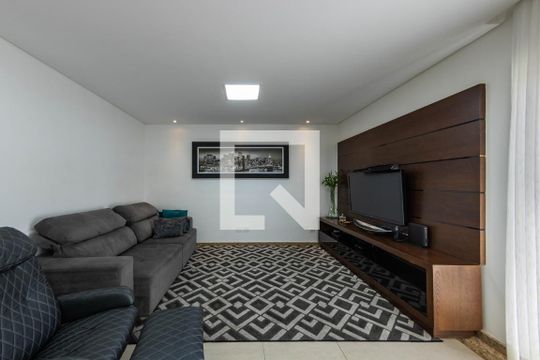 Sala  de casa à venda com 3 quartos, 273m² em Vila Prudente, São Paulo