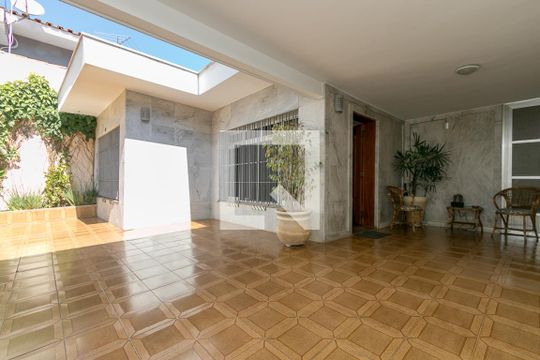 Garagem de casa à venda com 3 quartos, 262m² em Jardim Promissão, São Paulo