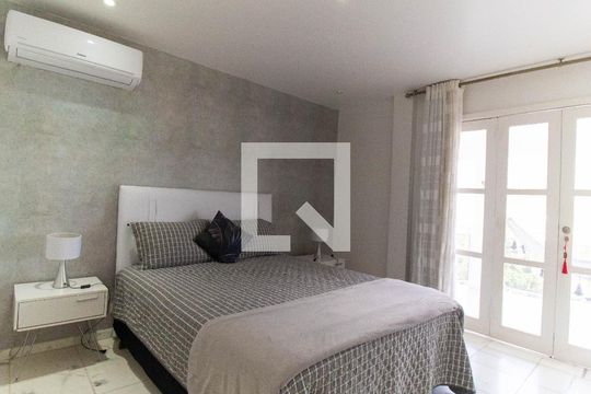 Suíte 2 de casa de condomínio à venda com 5 quartos, 440m² em São Francisco, Niterói