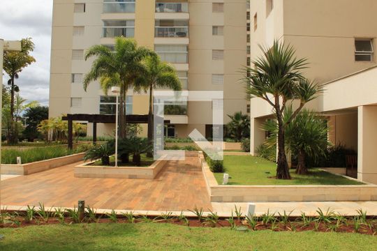 Área comum de apartamento para alugar com 3 quartos, 115m² em Jardim Karaíba, Uberlândia
