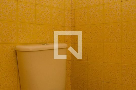 Banheiro de Serviço de casa à venda com 3 quartos, 120m² em Méier, Rio de Janeiro
