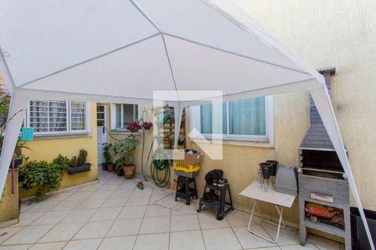 Quintal de casa à venda com 4 quartos, 110m² em Jardim Maringá, São Paulo