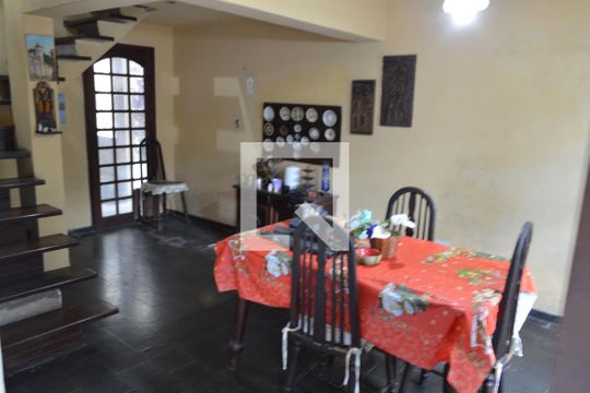 Copa de casa à venda com 3 quartos, 600m² em Taquara, Rio de Janeiro