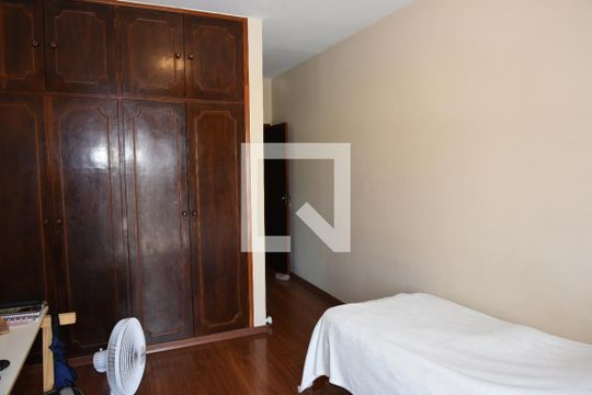 Suíte 1 de casa à venda com 4 quartos, 290m² em Jardim Ernestina, São Paulo