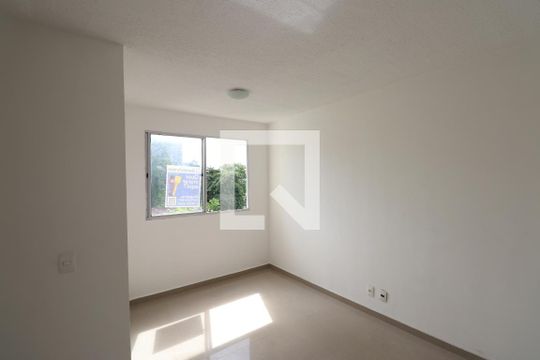 Sala de apartamento para alugar com 2 quartos, 50m² em Nova Cidade, São Gonçalo