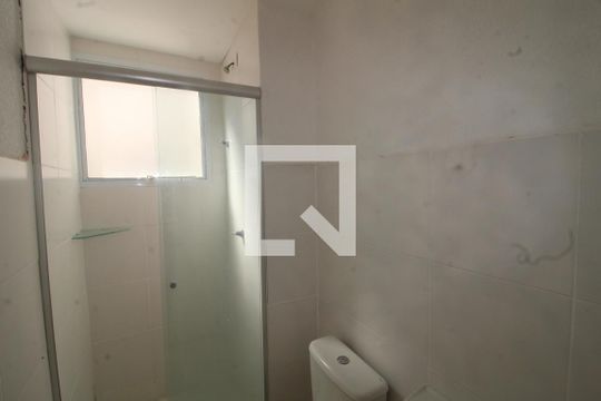 Banheiro de apartamento à venda com 2 quartos, 41m² em São José, Canoas