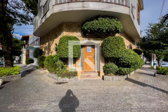 Fachada de casa para alugar com 3 quartos, 180m² em Ipiranga, São Paulo