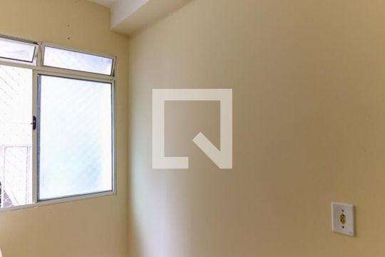 Área de Serviço de apartamento para alugar com 3 quartos, 53m² em Parque Maraba, São Paulo