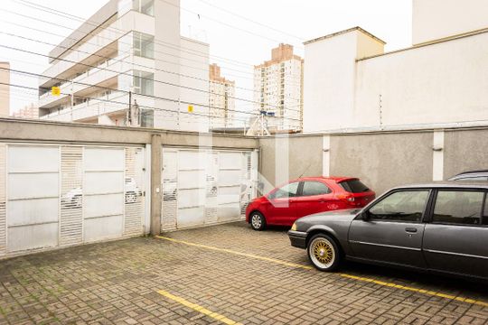 Garagem de casa de condomínio à venda com 3 quartos, 120m² em Chácara Califórnia, São Paulo