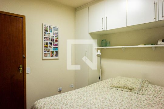 Suíte de casa de condomínio à venda com 3 quartos, 120m² em Chácara Califórnia, São Paulo