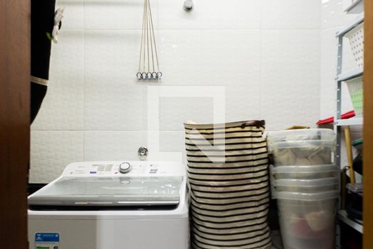 Área de Serviço de casa de condomínio à venda com 3 quartos, 120m² em Chácara Califórnia, São Paulo