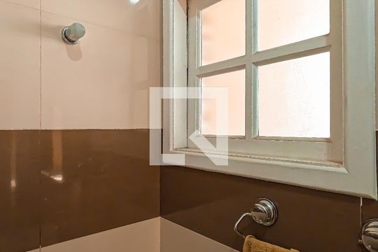 Lavabo de casa à venda com 3 quartos, 267m² em Jardim Rosa de Franca, Guarulhos